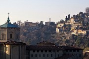 74 Zoom verso il colle di San Vigilio